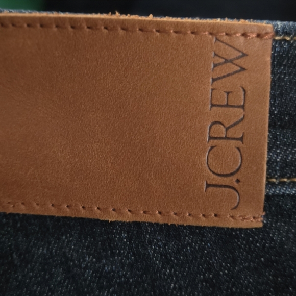 J.Crew 9” Demi-Boot Crop Jeans 28P Dark Wash - Picture 10 of 13